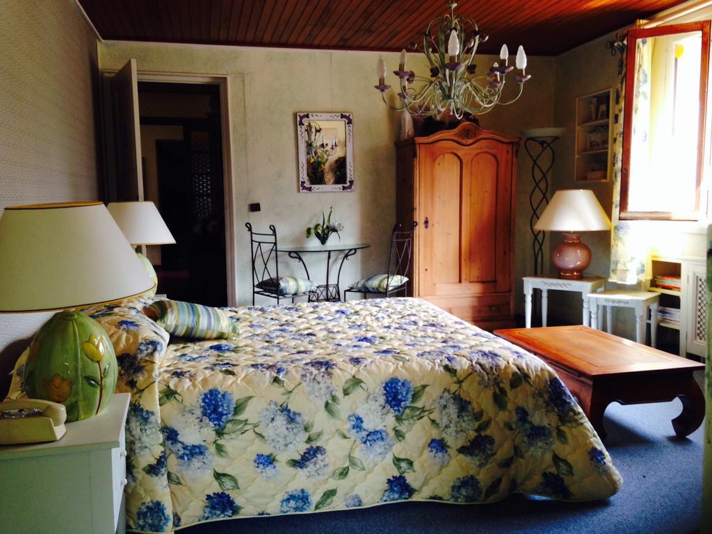 Bed and Breakfast Mas des Baüs Vernet-les-Bains Habitación foto